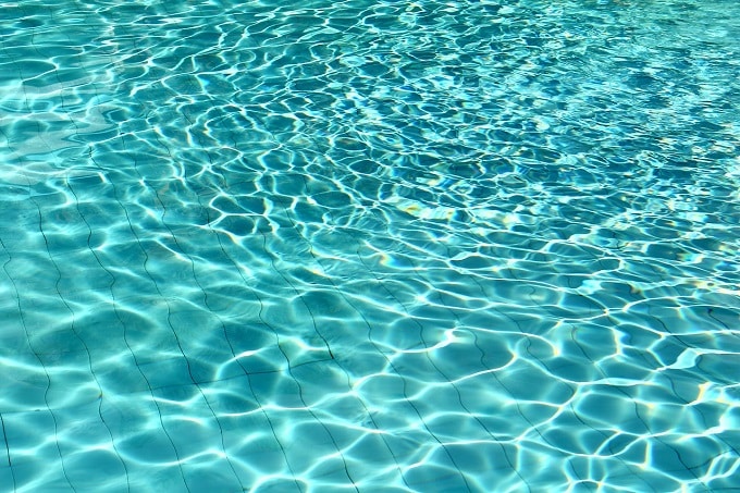 Betriebskosten einer Poolheizung: Erstaufheizung, Dauerbetrieb, Pflege - Foto: pixabay.com/Gadini/CCO
