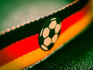 Ab dem 10. Juni ist es endlich soweit Nach dem erfolgreichen WM-Sieg 2014 fiebern die Deutschen der Fußball-Europameisterschaft in Frankreich mit Spannung entgegen. - Foto: pixabay.com/TBIT/CCO