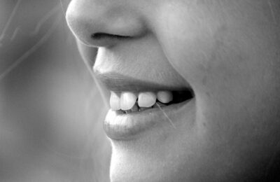 Wie hängen Zahngesundheit und Psyche zusammen?