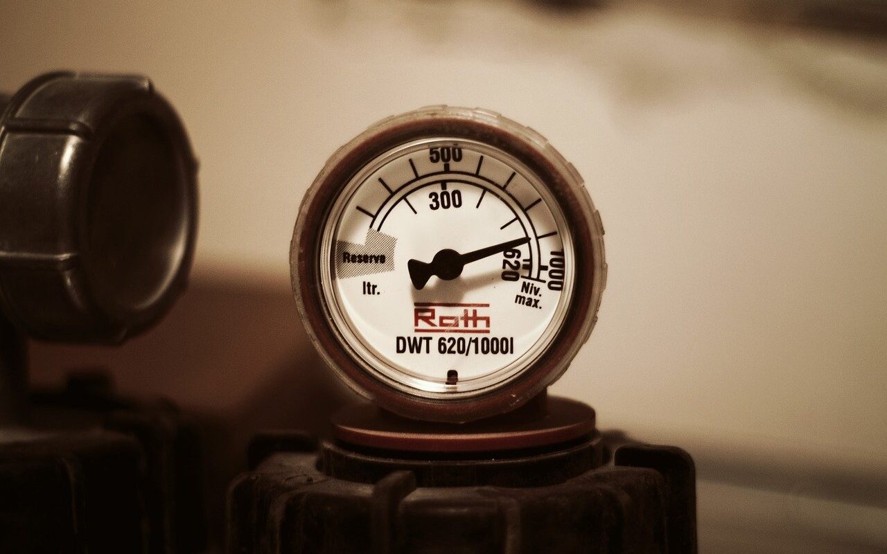 Moderne Brennwertkessel auf dem neuesten Stand der Technik besitzen einen modulierenden Brenner, der sich bei seiner Leistung variabel ist, da dieser sich am individuellen Heizbedarf der Hausbewohner orientiert. - Foto: pixabay.com/tookapic/CCO