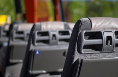 Online ganz bequem einen Bus mieten