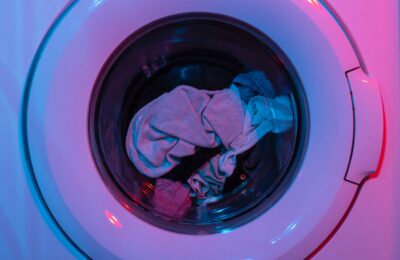 Die Waschmaschine stinkt – was tun?